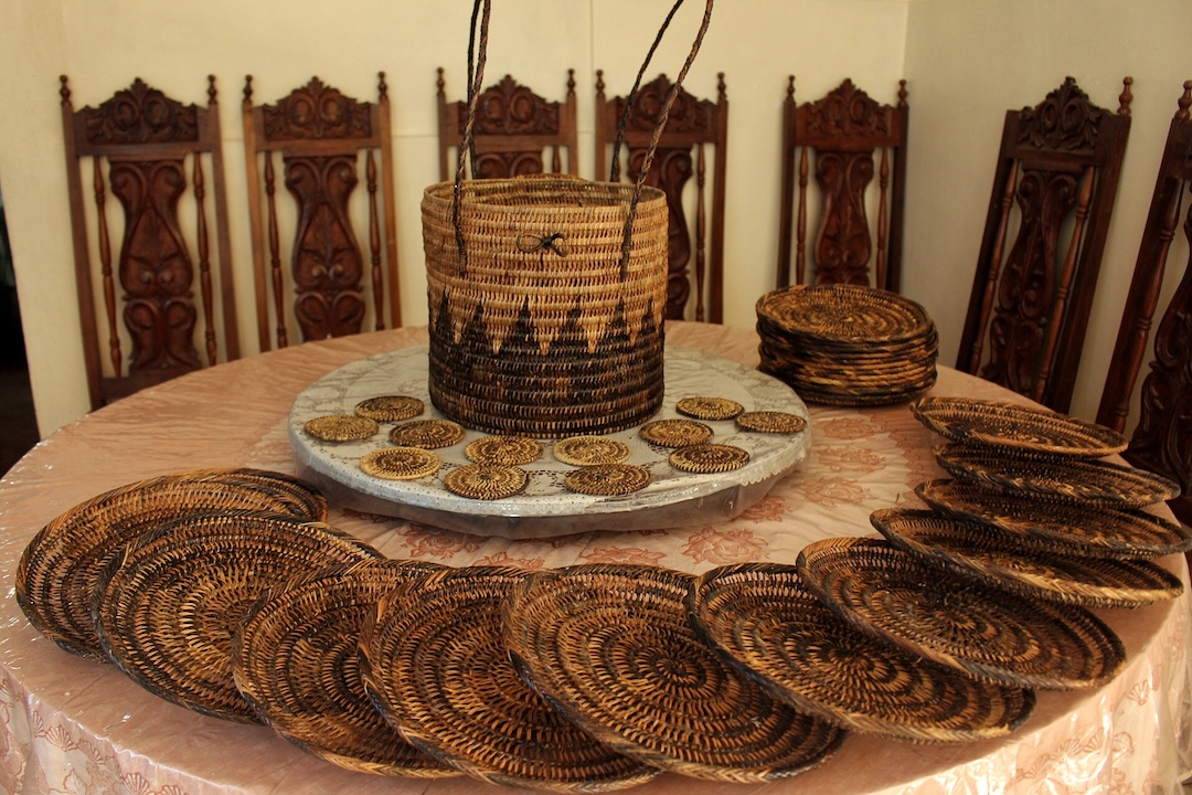 PLATES By TITONITO